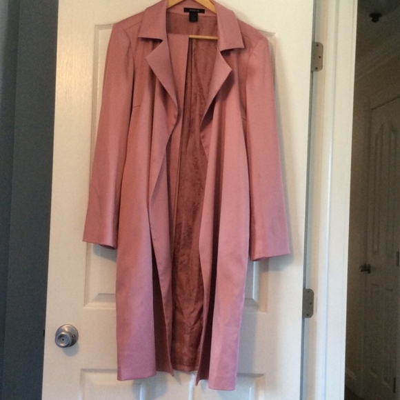 Pink Satin Trenchcoat - Picture 3 of 5
